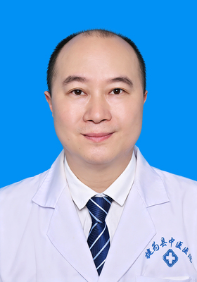 赖修贵   
基层主任医师  
肺病脾胃病科主任